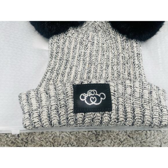 Love Your Melon X Disney Minnie Mouse Beanie Hat Double Pom’s Black main image 8